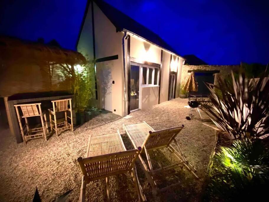 L'Etincelle Villa Saint-Martin-des-Entrées Buitenkant foto